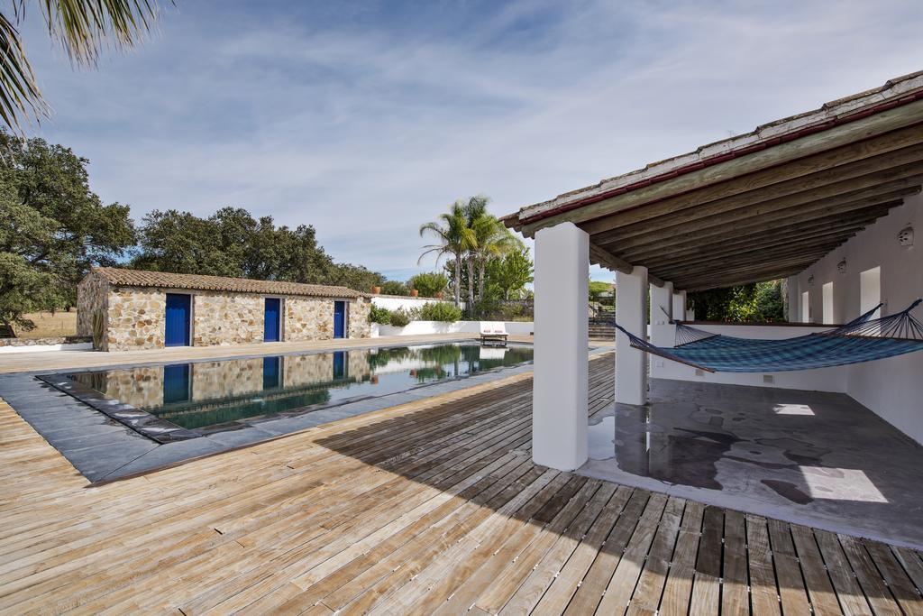Herdade Dos Alfanges "The Barn" Viana do Alentejo Exterior photo
